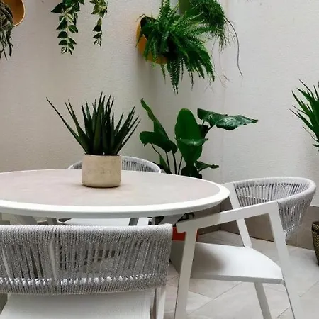 Апартаменты Riazor *